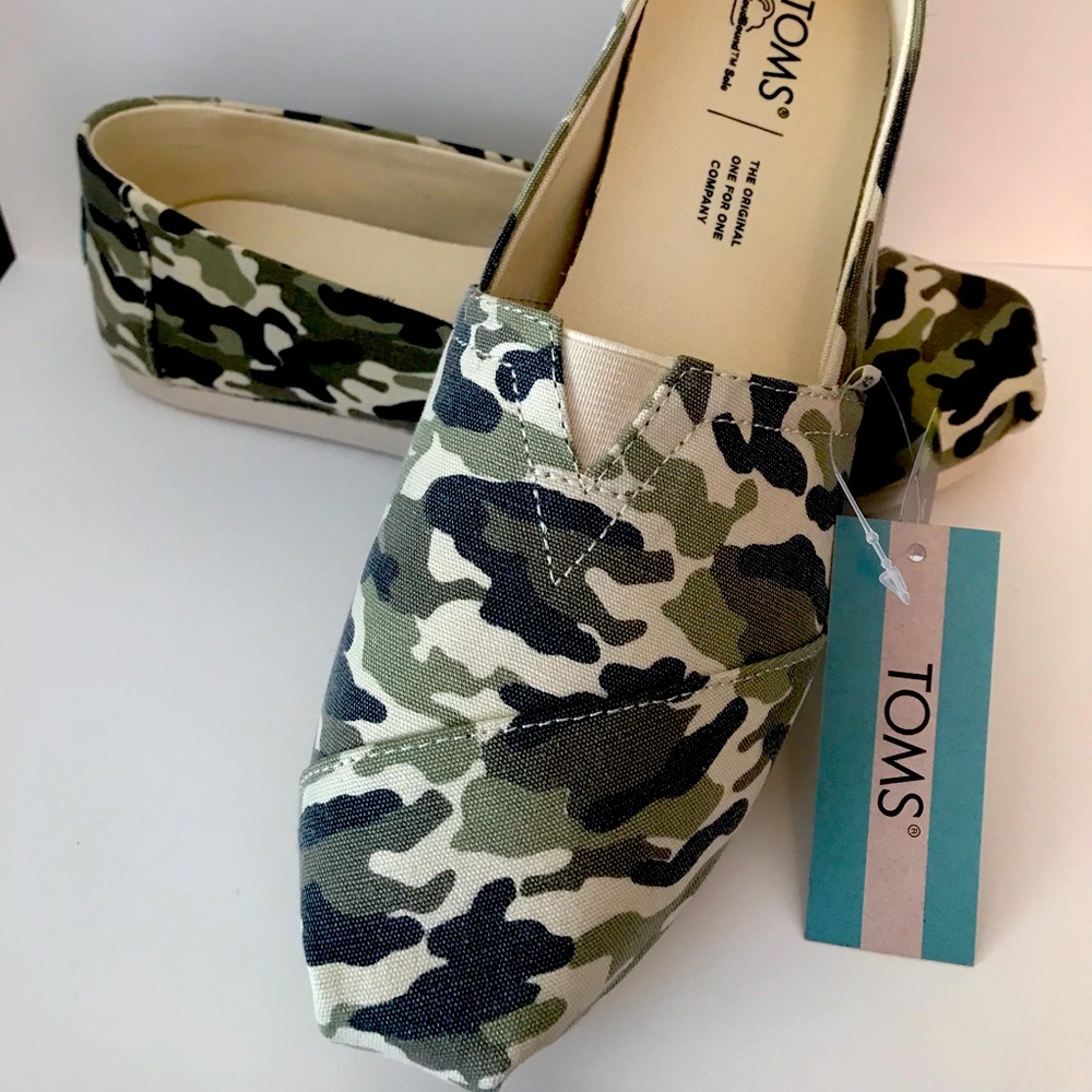 Toms size 7.5
